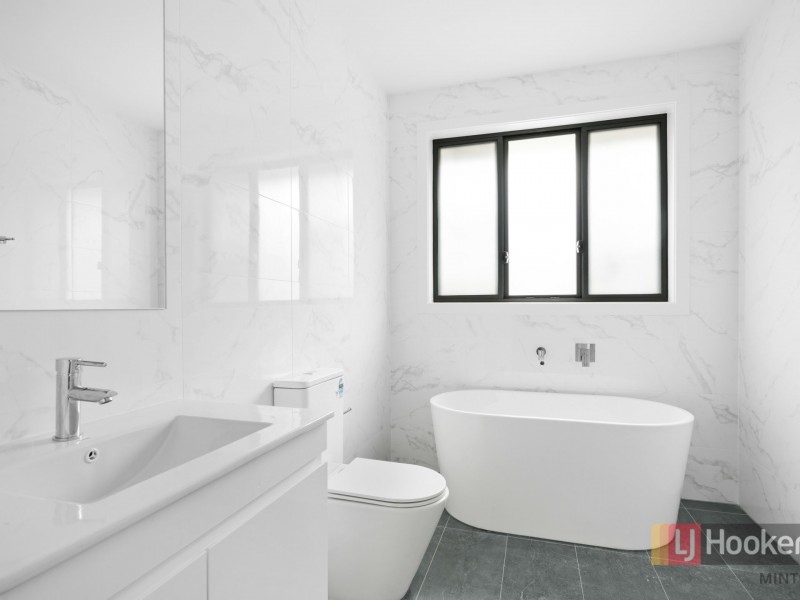 11 Ehrlich St, Campbelltown NSW 2560