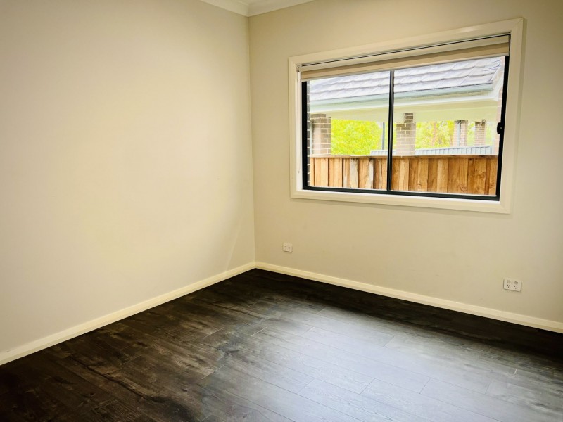 4 Knox Street, Campbelltown NSW 2560