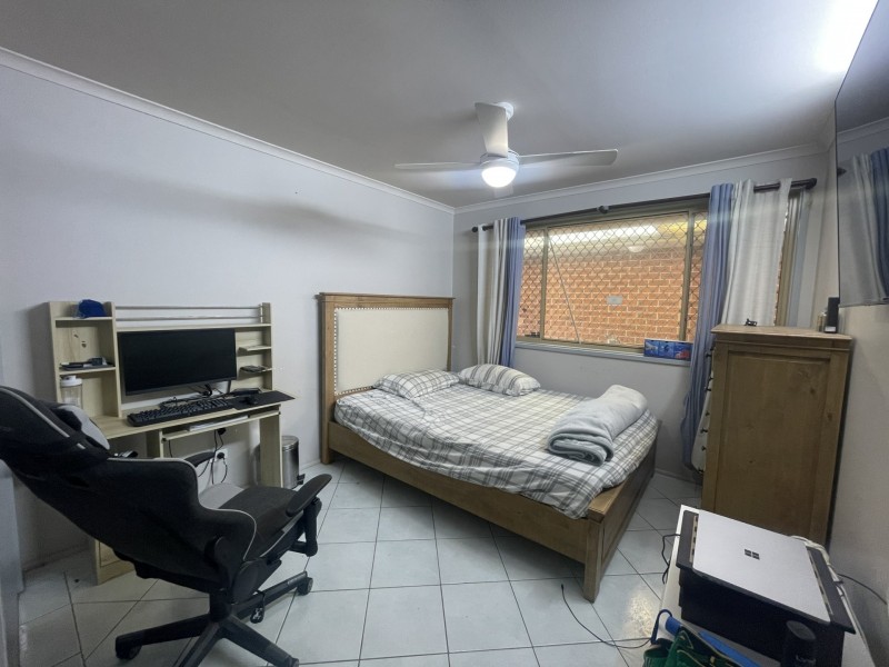 54 Goodsell St, Minto NSW 2566