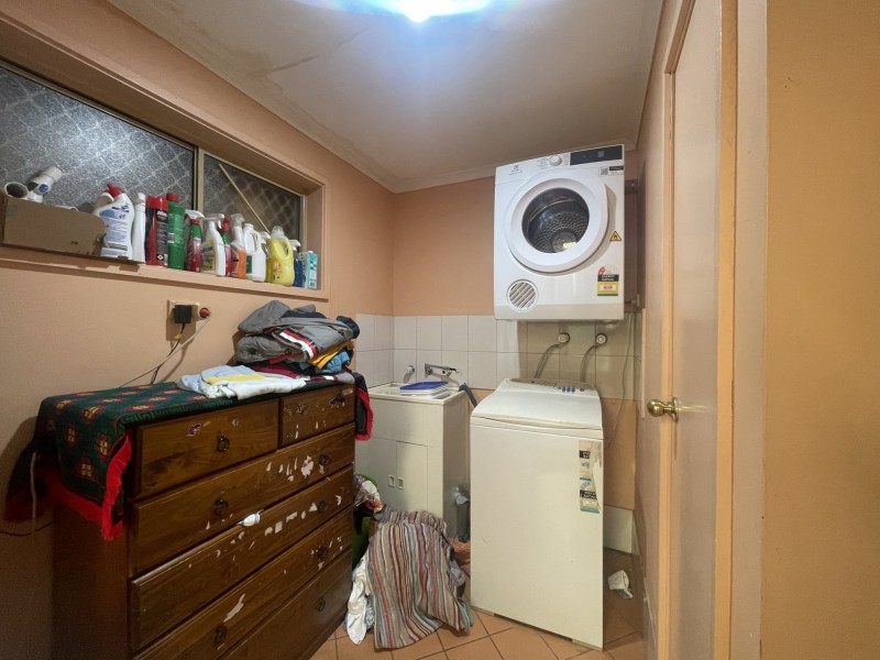 54 Goodsell St, Minto NSW 2566