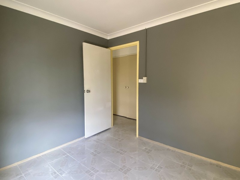 11 Blackwood Avenue, Minto NSW 2566