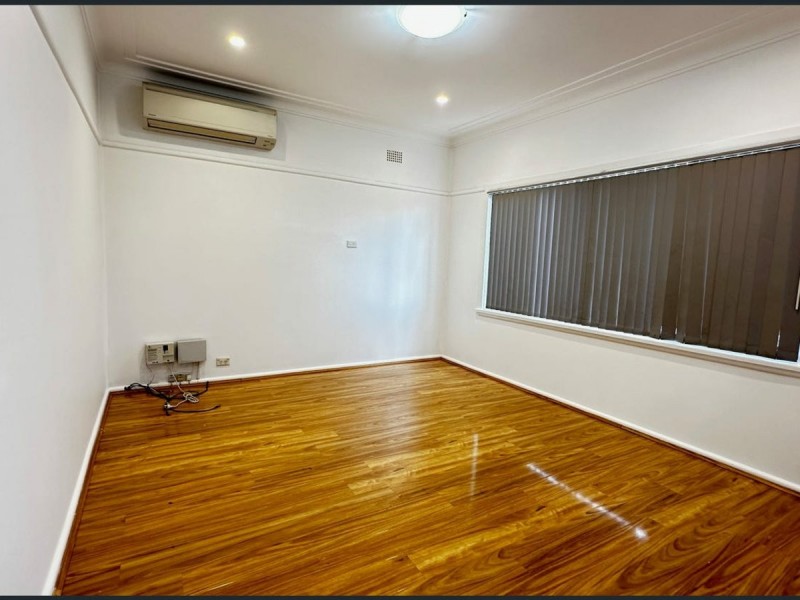 120 O’Sullivan Road, Leumeah NSW 2560