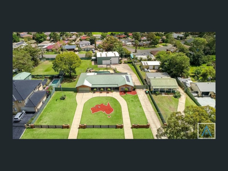 42 Eagleview Road, Minto NSW 2566