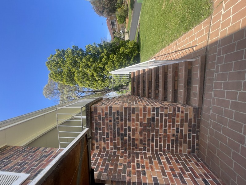 11 Menindee Avenue, Leumeah NSW 2560