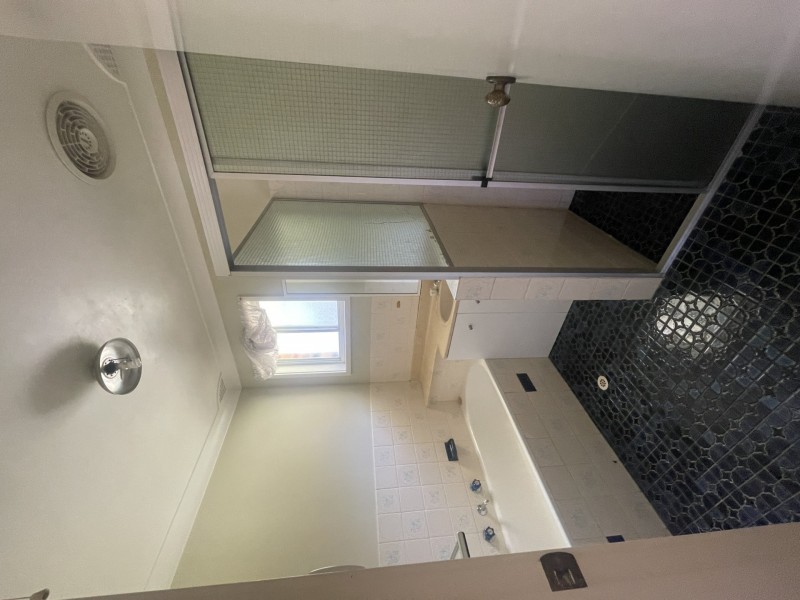 11 Menindee Avenue, Leumeah NSW 2560