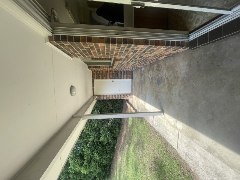 11 Menindee Avenue, Leumeah NSW 2560