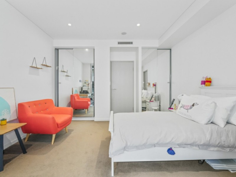 Unit 705B/8 Bourke Street, Mascot NSW 2020