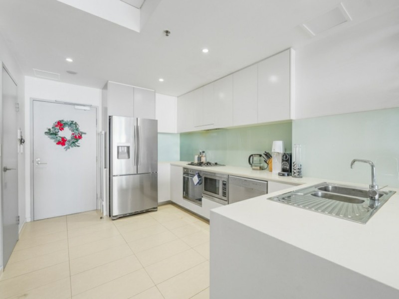 Unit 705B/8 Bourke Street, Mascot NSW 2020