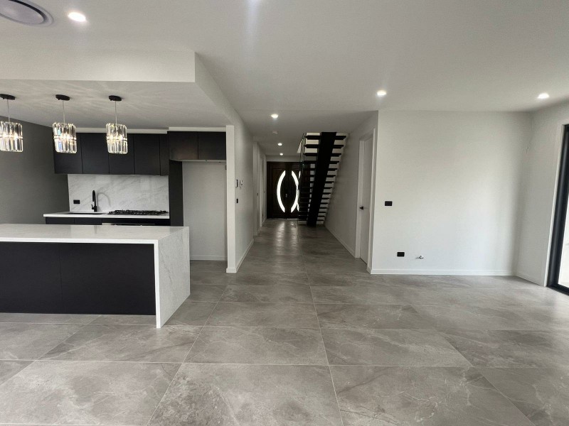 12 Chinnocks Avenue, Campbelltown NSW 2560