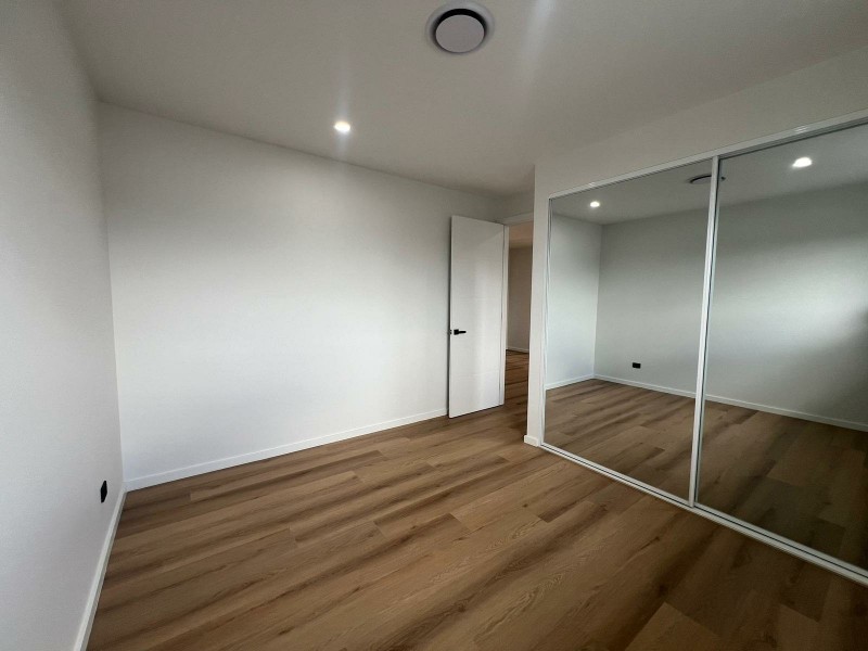 12 Chinnocks Avenue, Campbelltown NSW 2560