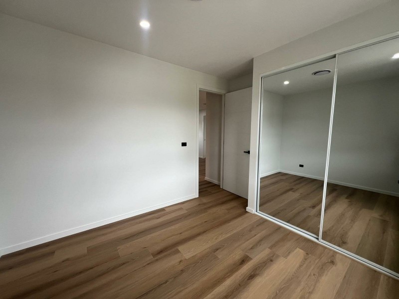 12 Chinnocks Avenue, Campbelltown NSW 2560