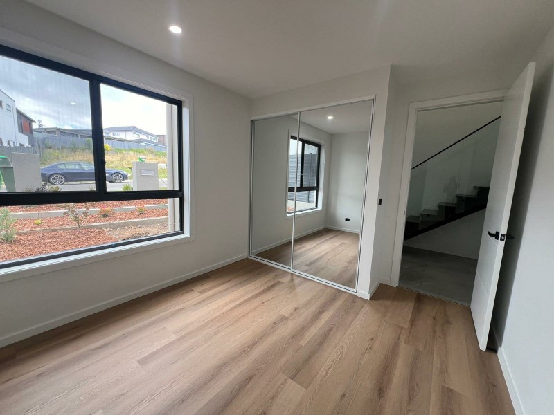 12 Chinnocks Avenue, Campbelltown NSW 2560
