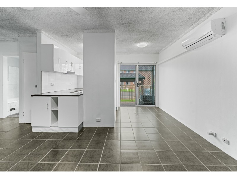 Unit 50 16 Derby St, Minto NSW 2566