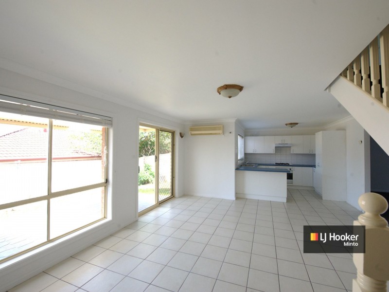 12 Dunalley Street, West Hoxton NSW 2171