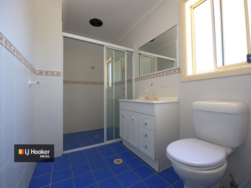 12 Dunalley Street, West Hoxton NSW 2171