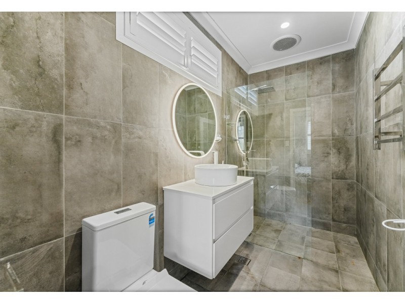 15 Warragamba Crescent, Leumeah NSW 2560