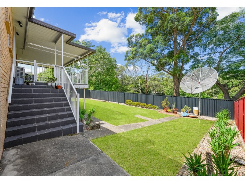 15 Warragamba Crescent, Leumeah NSW 2560