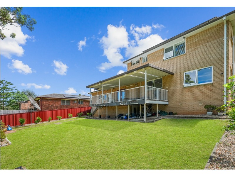 15 Warragamba Crescent, Leumeah NSW 2560
