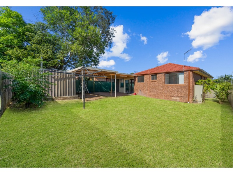 1 Emex Place, Macquarie Fields NSW 2564