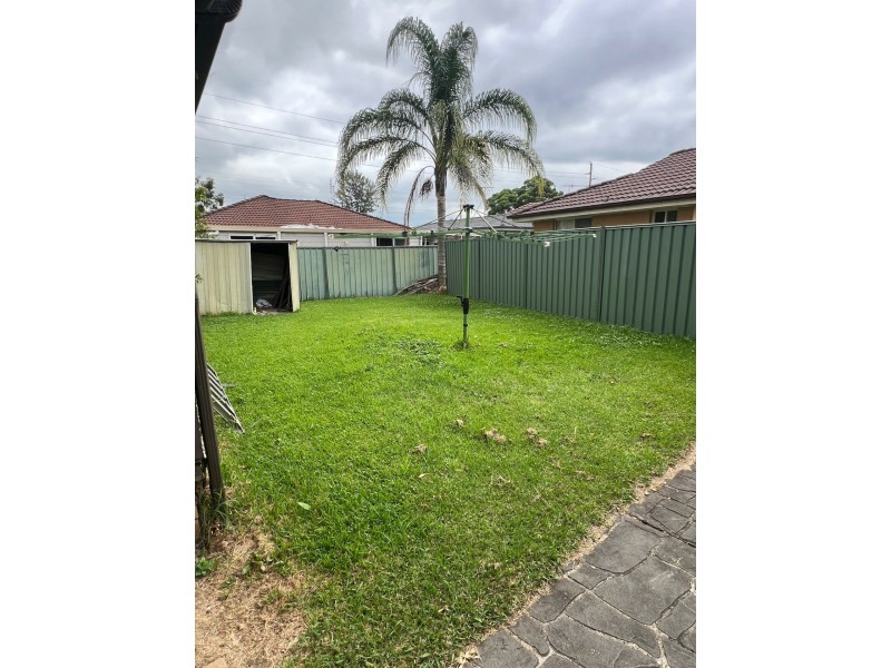 102 Durham Street, Minto NSW 2566