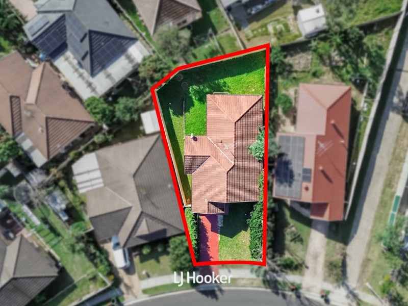 20 Styles Crescent, Minto NSW 2566