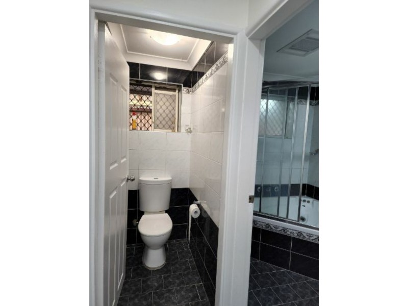 20 Edinburgh Crescent, St Andrews NSW 2566
