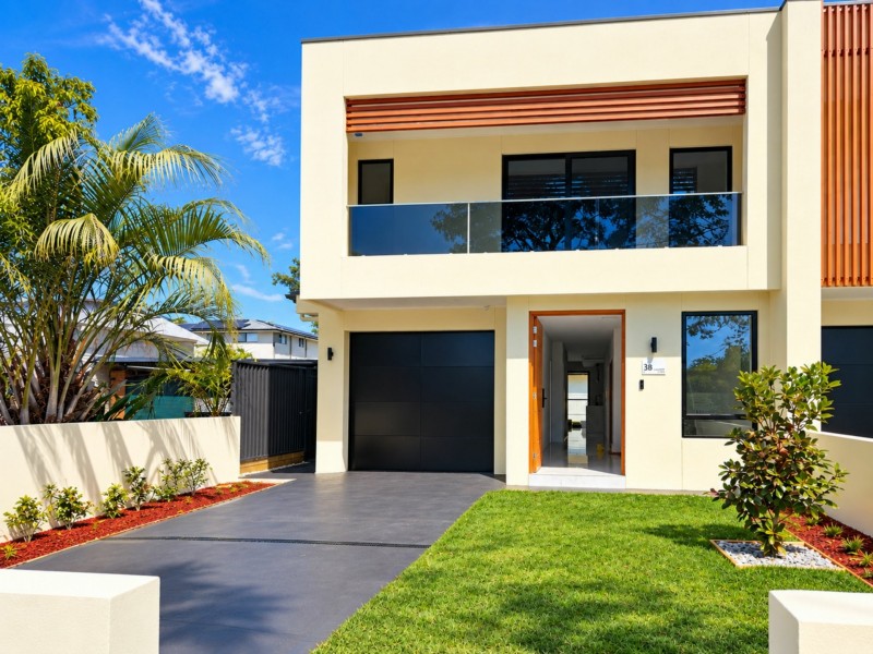 3B Lochee Ave, Minto NSW 2566