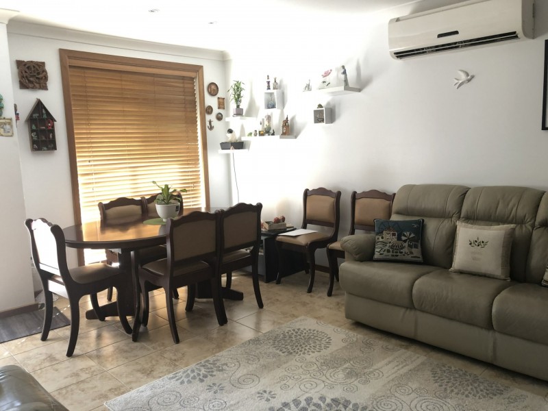 Unit 5/16 Alderney St, Minto NSW 2566