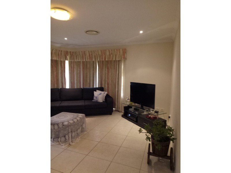 30 Ben Lomond Rd, Minto NSW 2566