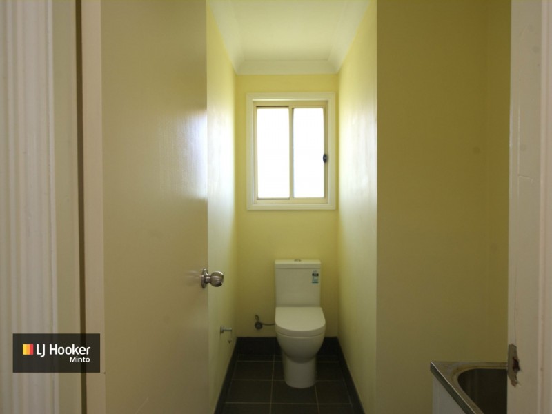 102A Durham street, Minto NSW 2566