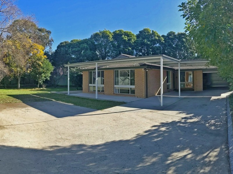 79 Stromeferry Cres, St Andrews NSW 2566