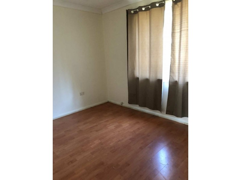 107B Parliament Rd, Macquarie Fields NSW 2564