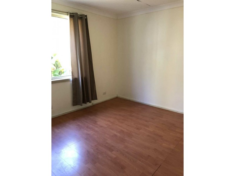 107B Parliament Rd, Macquarie Fields NSW 2564