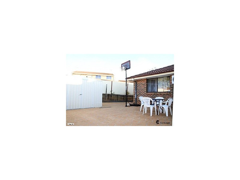 5 Buttercup Street, Macquarie Fields NSW 2564