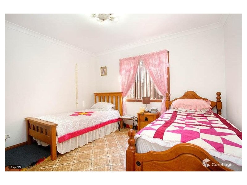 180 Juno Parade, Greenacre NSW 2190