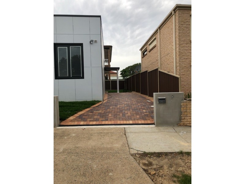 129 King Georges Rd, Wiley Park NSW 2195