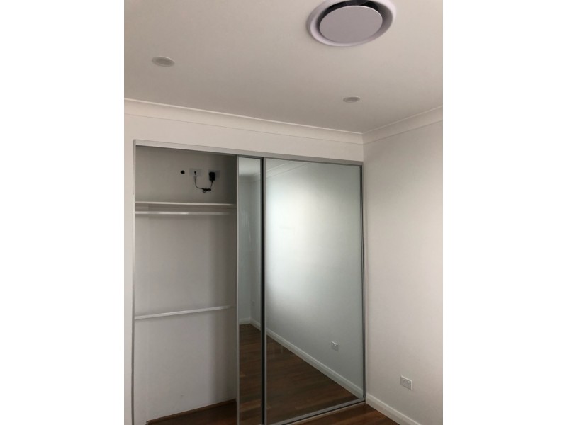 129 King Georges Rd, Wiley Park NSW 2195