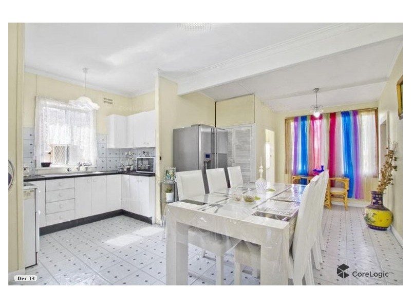 188 Wangee Rd, Greenacre NSW 2190