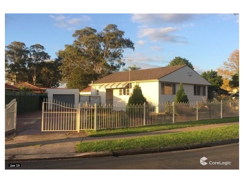 22 Trafalgar Street, Glenfield NSW 2167