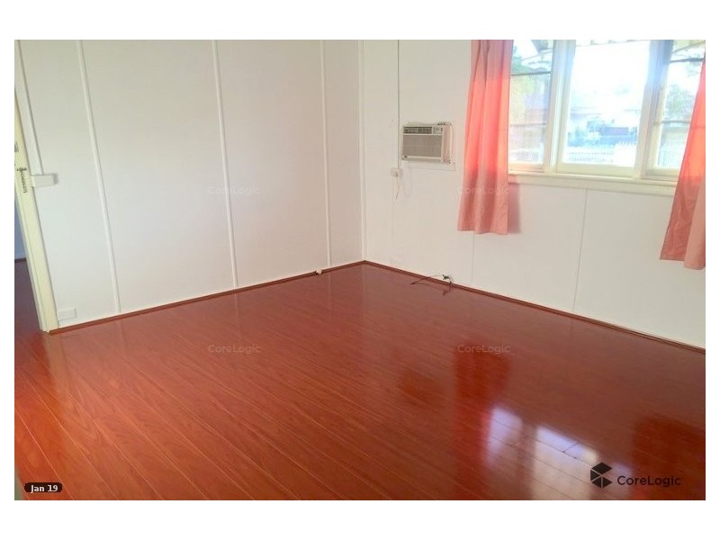 22 Trafalgar Street, Glenfield NSW 2167