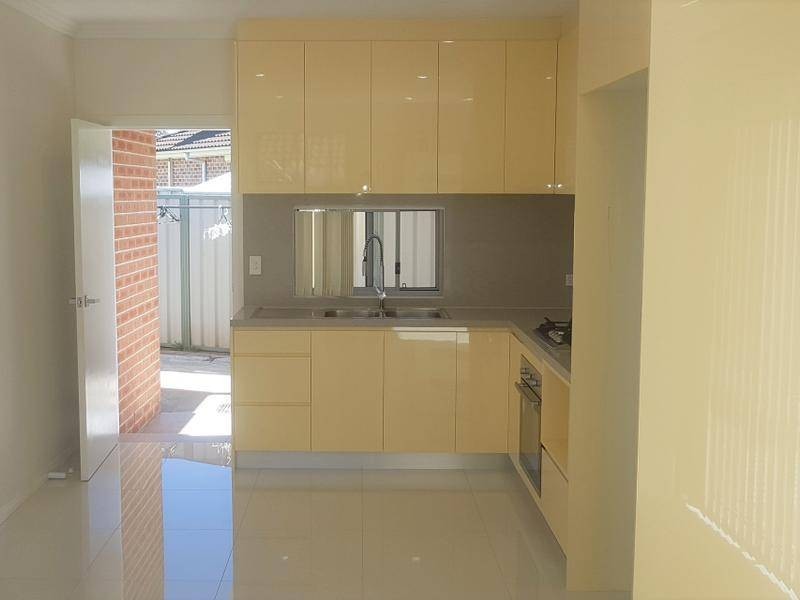 Edensor Park NSW 2176