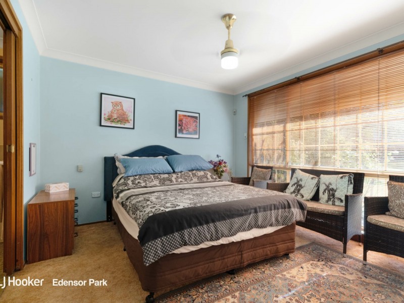 8 Evers Close, Edensor Park NSW 2176