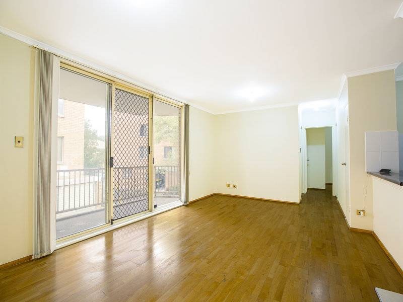 100/1 Riverpark Drive, Liverpool NSW 2170