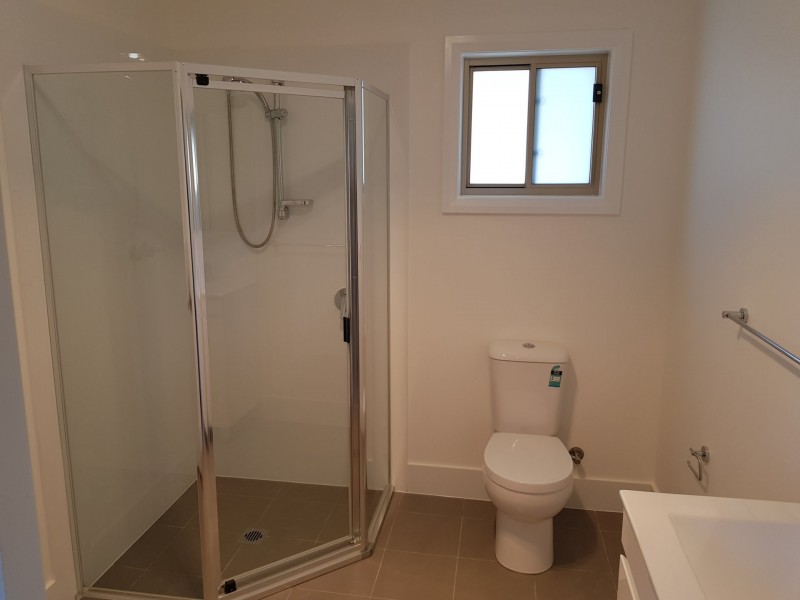 2A Cooper Avenue, Moorebank NSW 2170