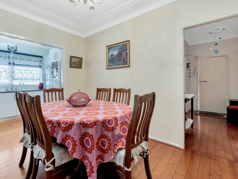 20 Codrington Street, Fairfield NSW 2165