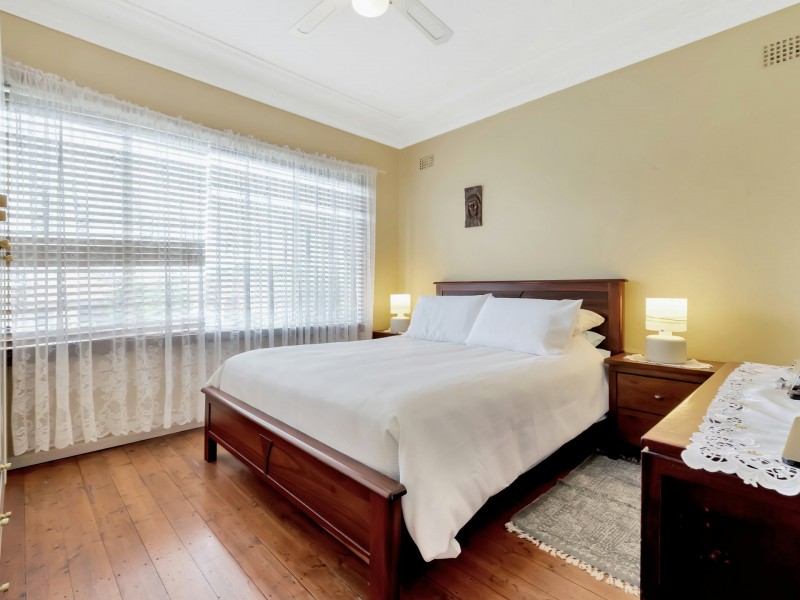 20 Codrington Street, Fairfield NSW 2165