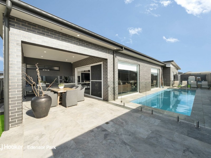 Gregory Hills NSW 2557