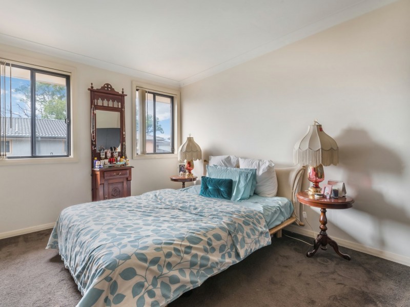 4/4-6 Blackwood Ave., Casula NSW 2170