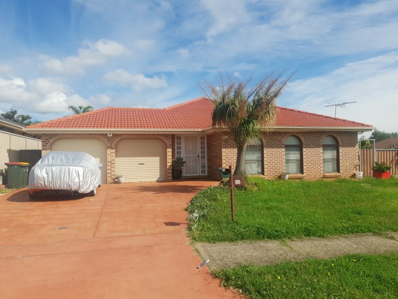 Edensor Park NSW 2176