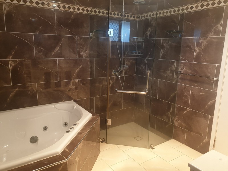 Bossley Park NSW 2176